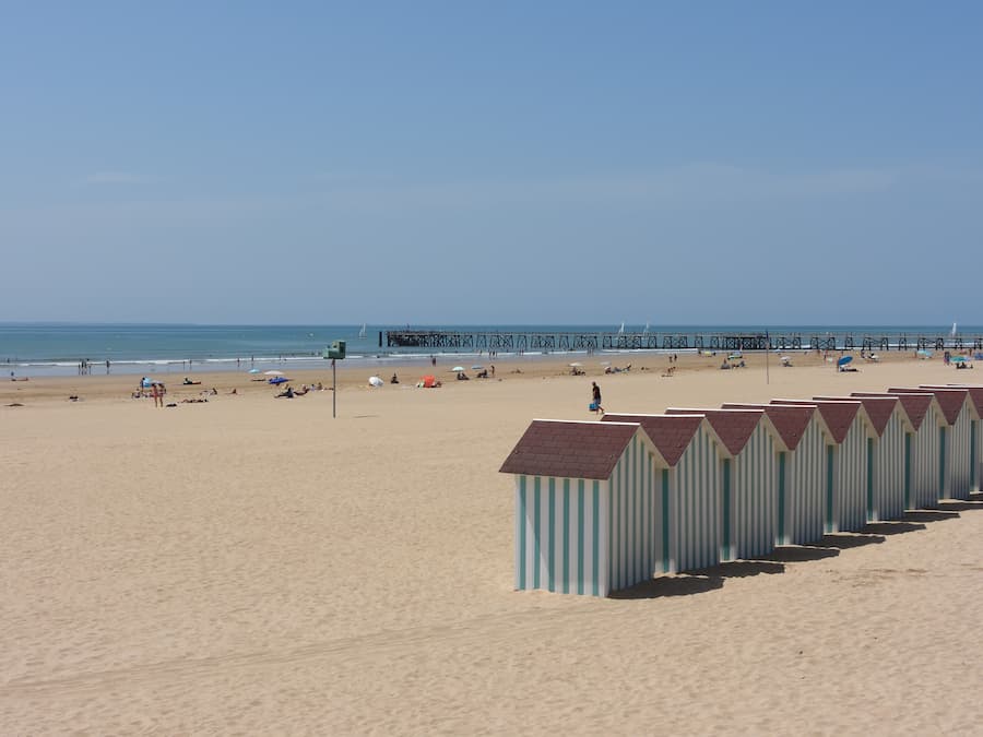 Plage Saint-Jean-de-Monts proche de notre camping